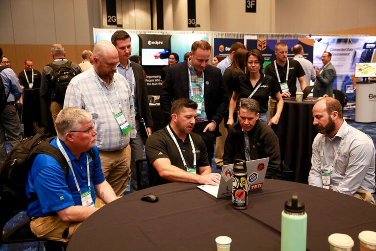 010_PhotographyG_F89A8300-768x512